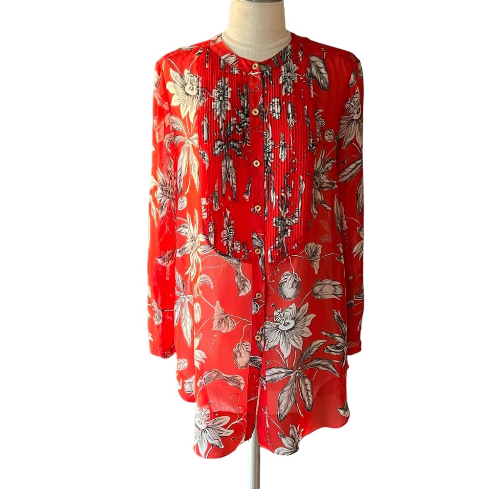 Leifsdottir silk tunic